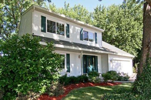 2551 Misty Ct, Naperville, IL 60564 - photo 1