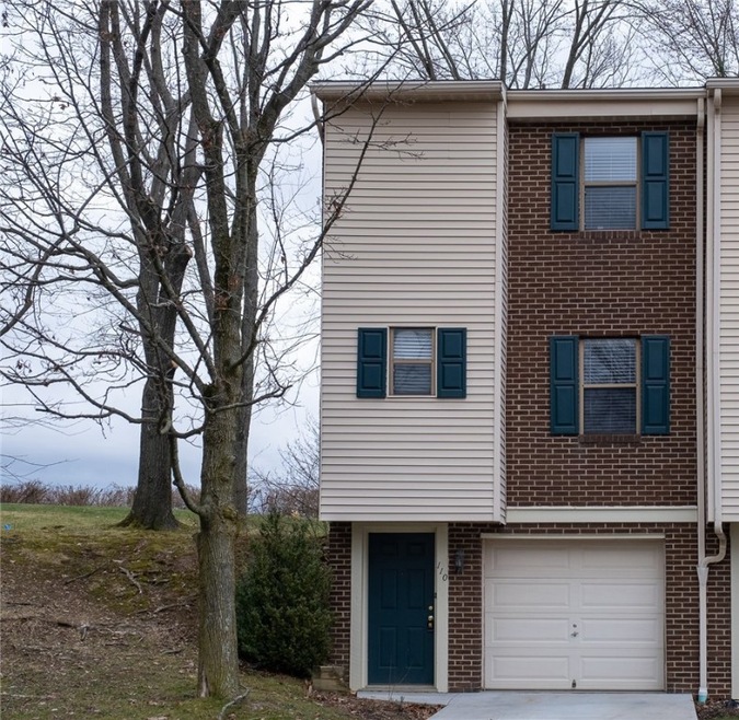 Welcome to 110 Mosside Loop in Castle Creek Seven