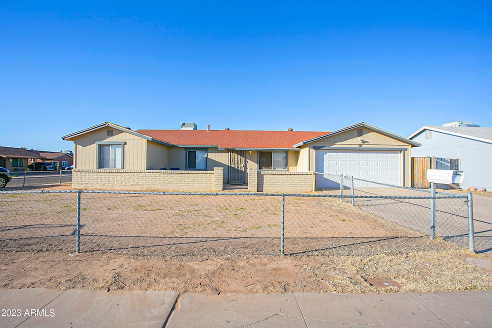 6044 W Hubbell St - Front of House 02