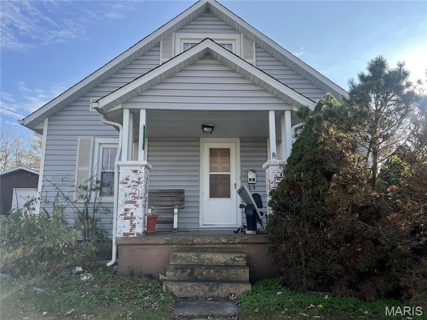 929 Grand Ave, Perryville, MO 63775 - photo 1