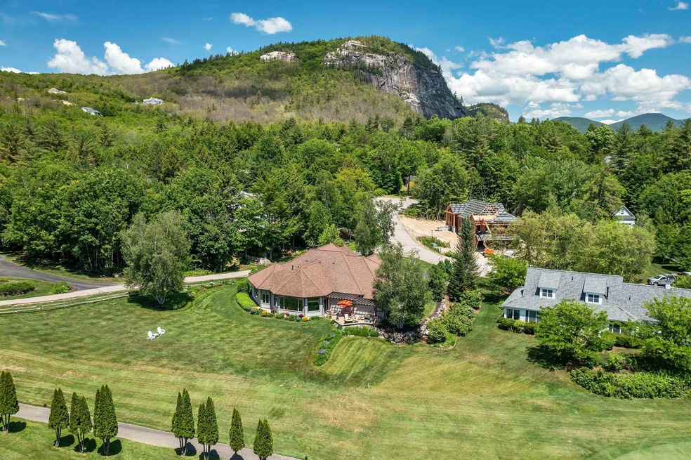 127 Samuel Hale Dr, Hales Location, NH 03860 - photo 1