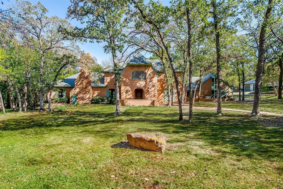 2811 Carmel St, Denton, TX 76205 - photo 1