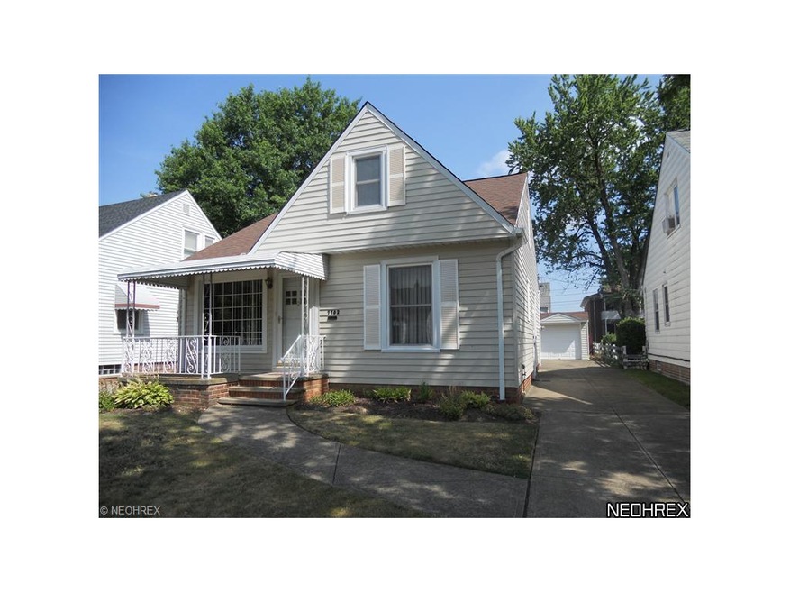 Lovely 3/4 bedroom home has many eminities, with newer siding, windows and a front porch for all those warm and cool days and evenings. This creme puff won't last long!!!