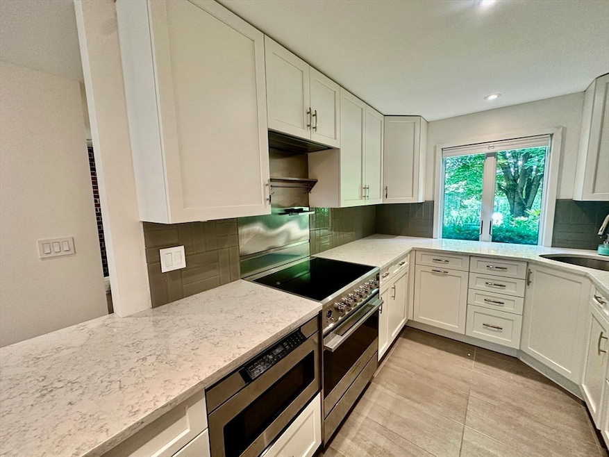 For Rent $2,700/month • Co-Listing Agent