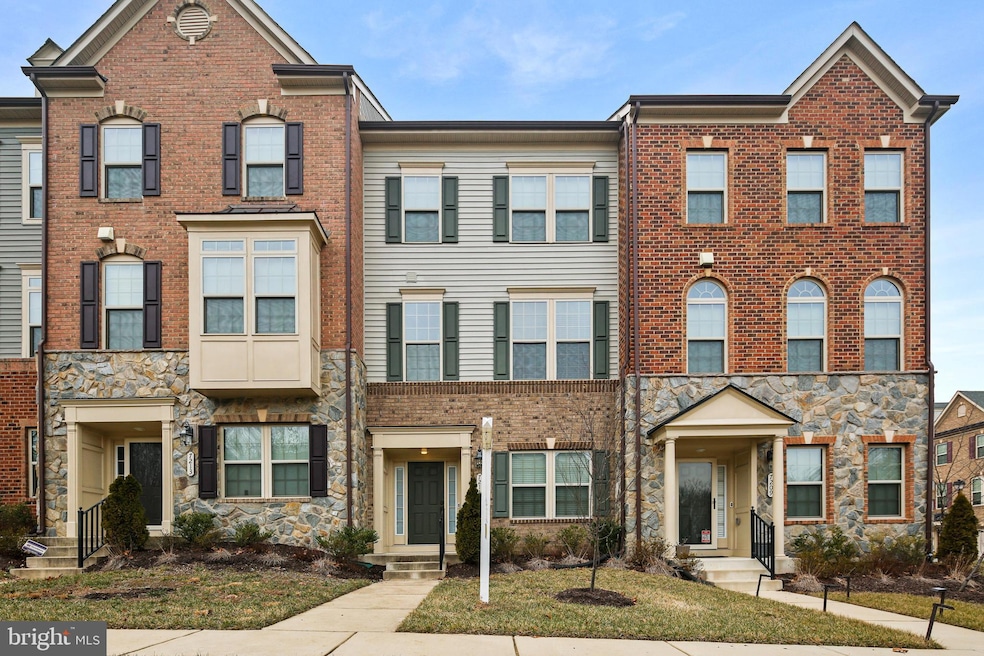 7211 Howison Hill Ln, Hanover, MD 21076 - photo 1