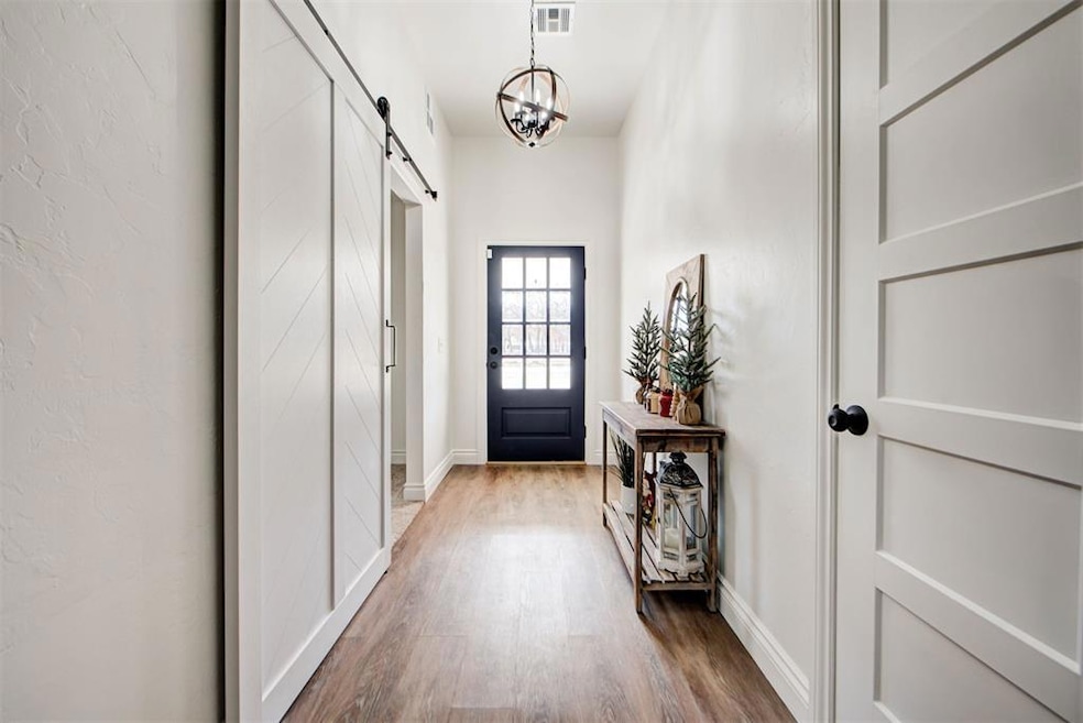 16603 Railhead Dr, Choctaw, OK 73020 - photo 1