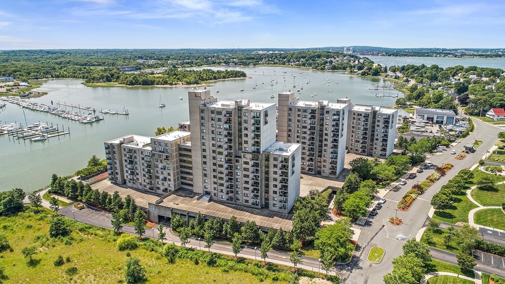 73 Broad Reach unit T83C, North Weymouth, MA 02191 - photo 1