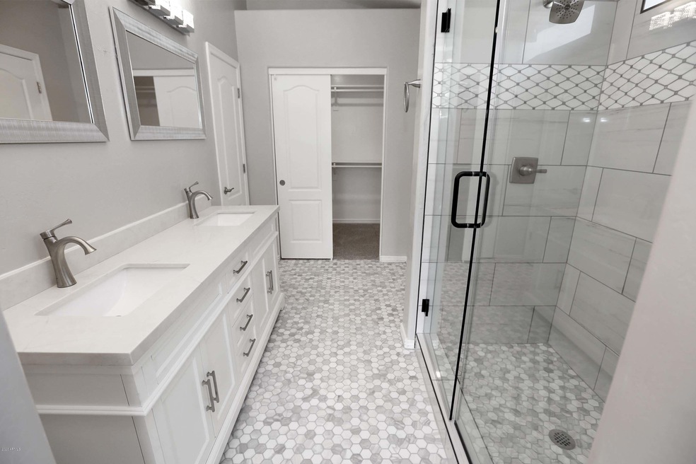 347 S Oakland, Mesa, AZ 85206 - photo 1