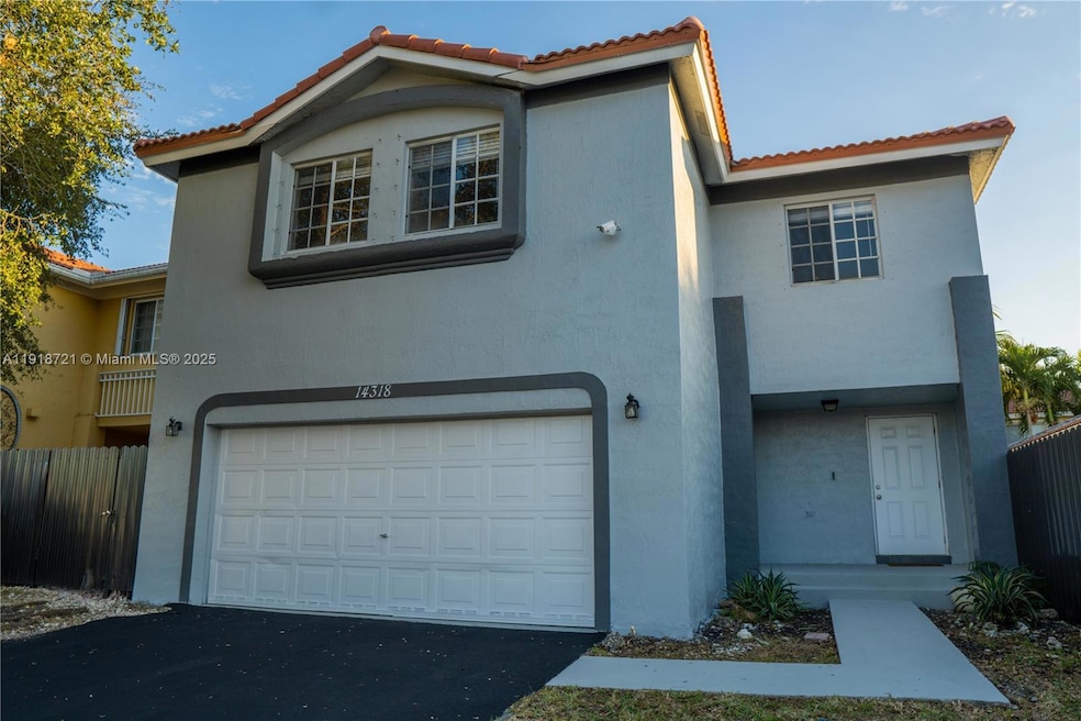 14318 SW 176th Terrace, Miami, FL 33177 - photo 1