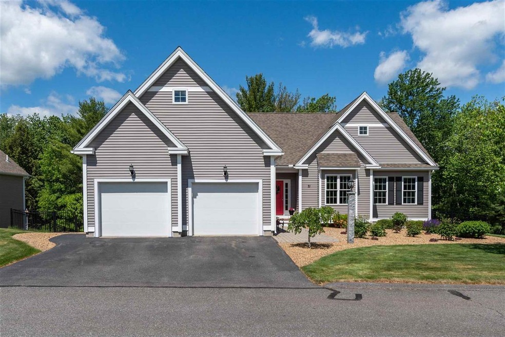 71 Diamondback Ave, Nashua, NH 03062 - photo 1