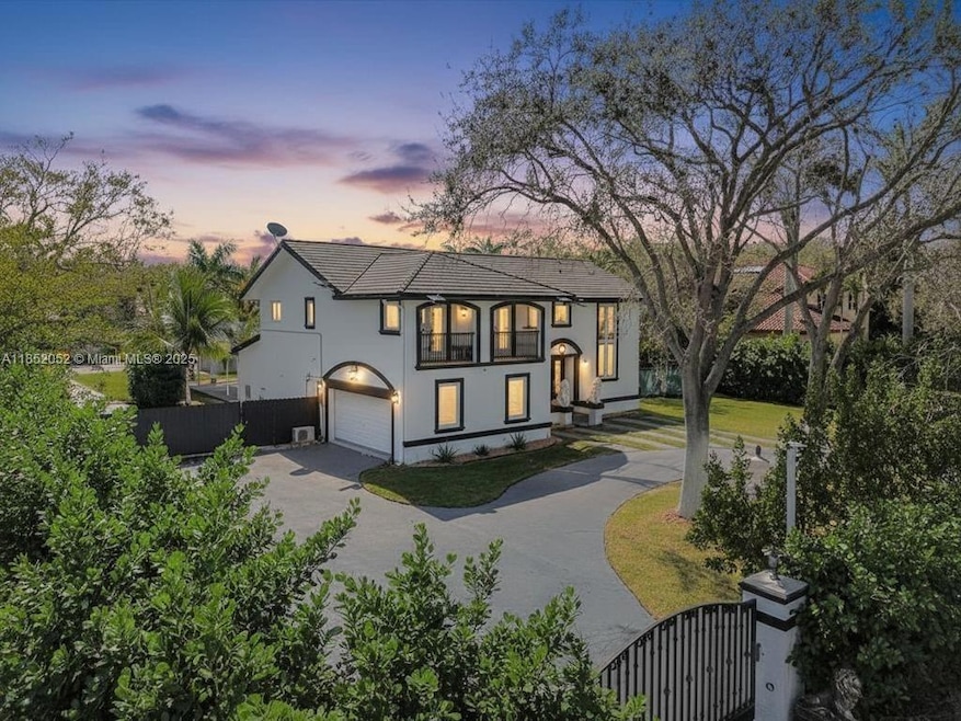 7830 SW 120th St, Pinecrest, FL 33156 - photo 1