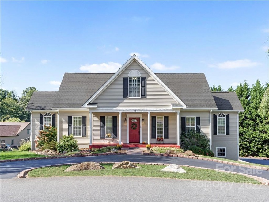 16 N Willow Brook Dr, Asheville, NC 28806 - photo 1