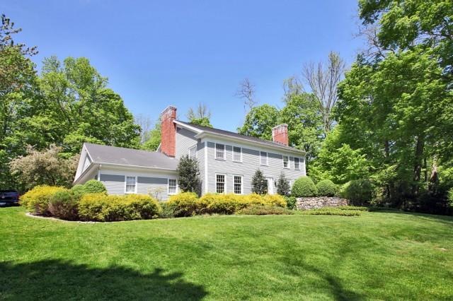 Beautiful home located at the top of the ridge