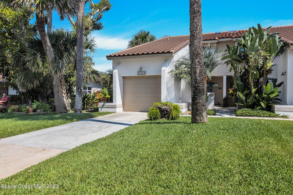104 12th Ave, Indialantic, FL 32903