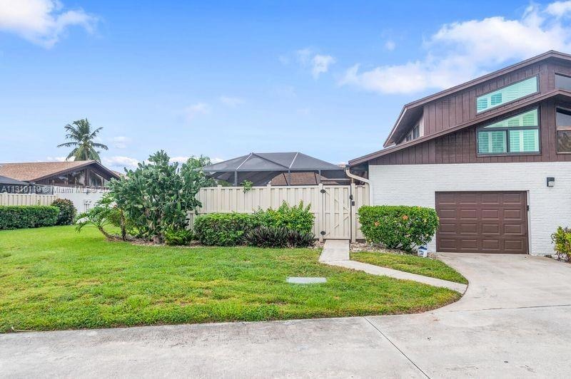 9604 Boca Gardens Pkwy unit C, Boca Raton, FL 33496 - photo 1