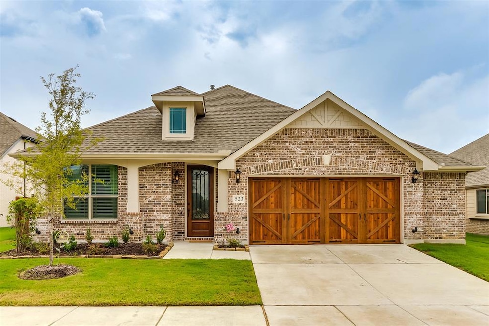 523 Windcrest Dr, Wylie, TX 75098 - photo 1