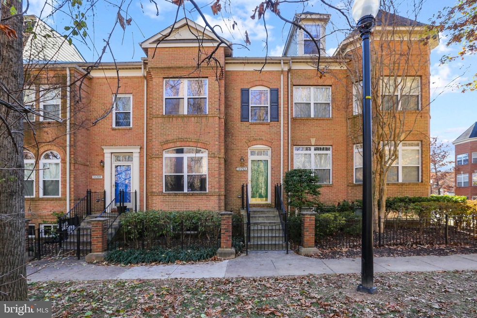 10203 Pembroke Green Place unit 79, Columbia, MD 21044 - photo 1