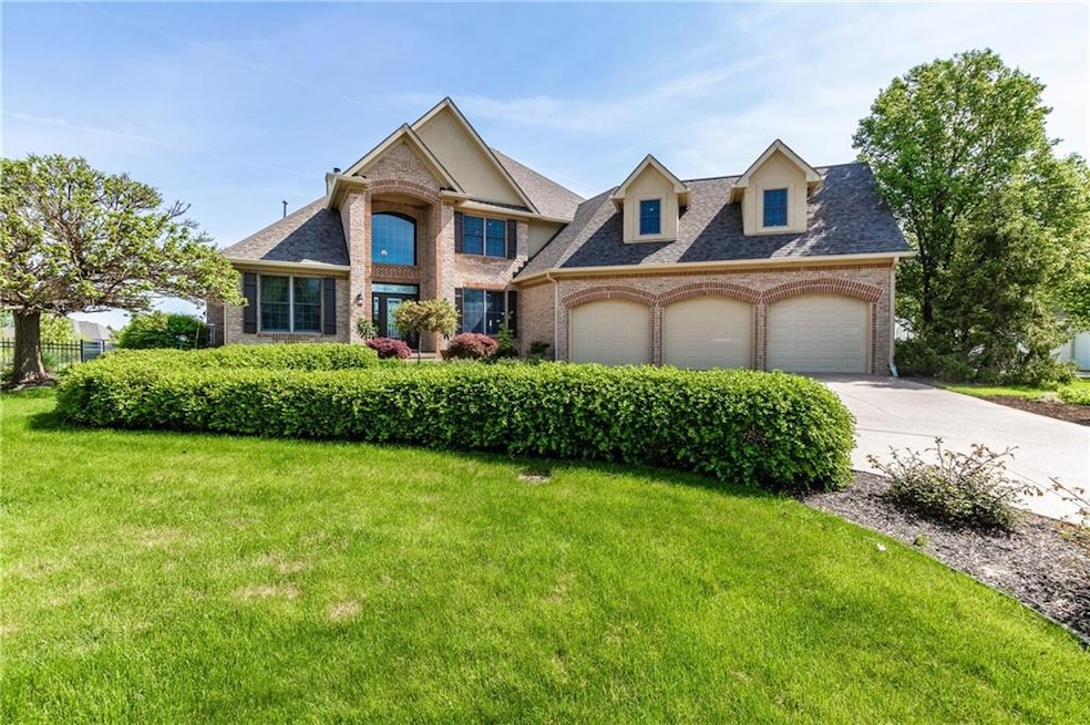11348 Muirfield Trace, Fishers, IN 46037 - photo 1