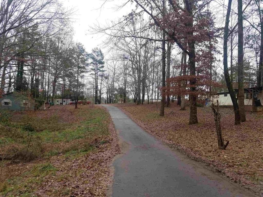 118 Cove Dr, Temple, GA 30179 - photo 1