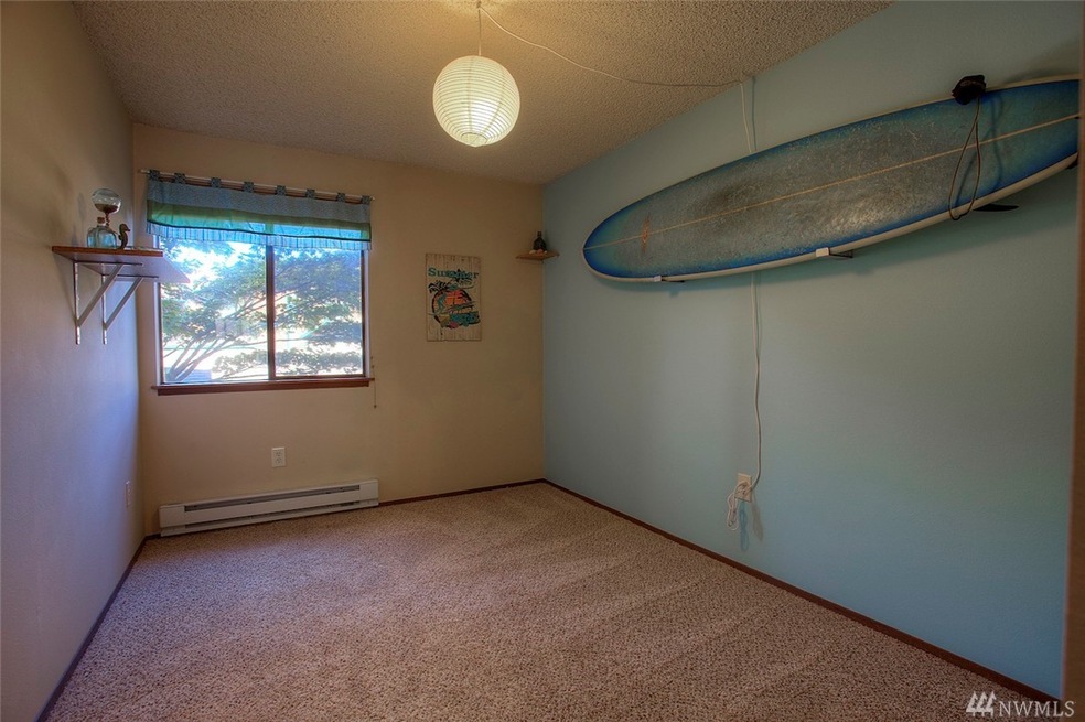 7310 N Skyview Place unit B202, Tacoma, WA 98406 - photo 1