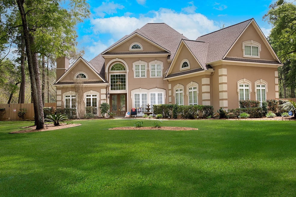 10218 Clubhouse Cir, Magnolia, TX 77354 - photo 1