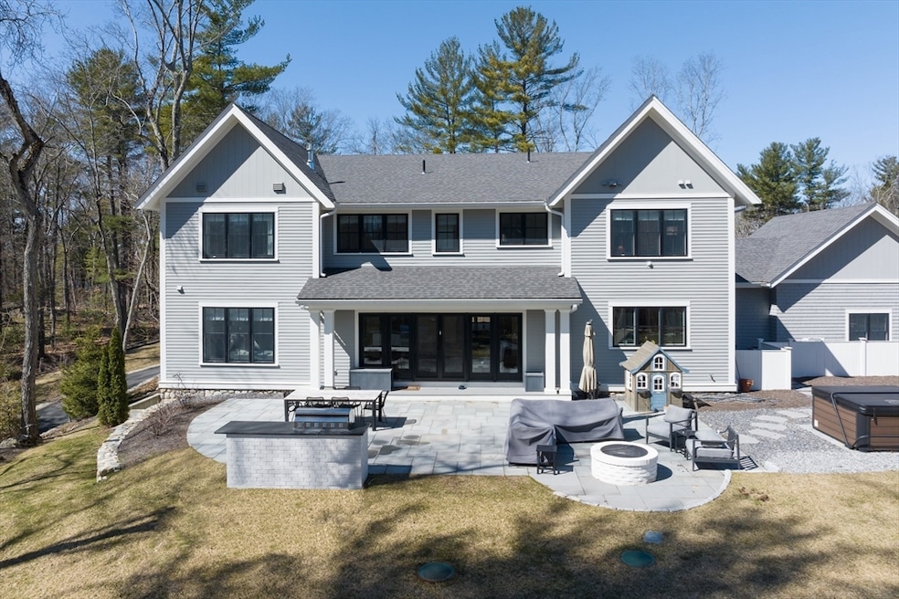 For Sale $4,600,000 • Co-Listing Agent