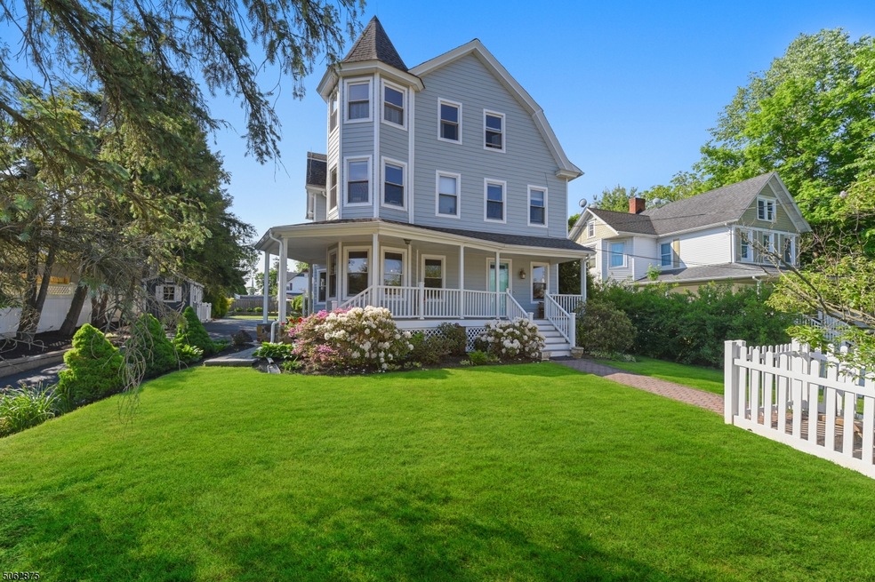 3 Dewey Ave, Gladstone, NJ 07934 - photo 1