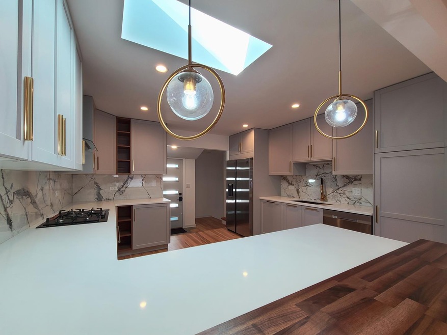 4011 Owl Dr, Rolling Meadows, IL 60008 - photo 1