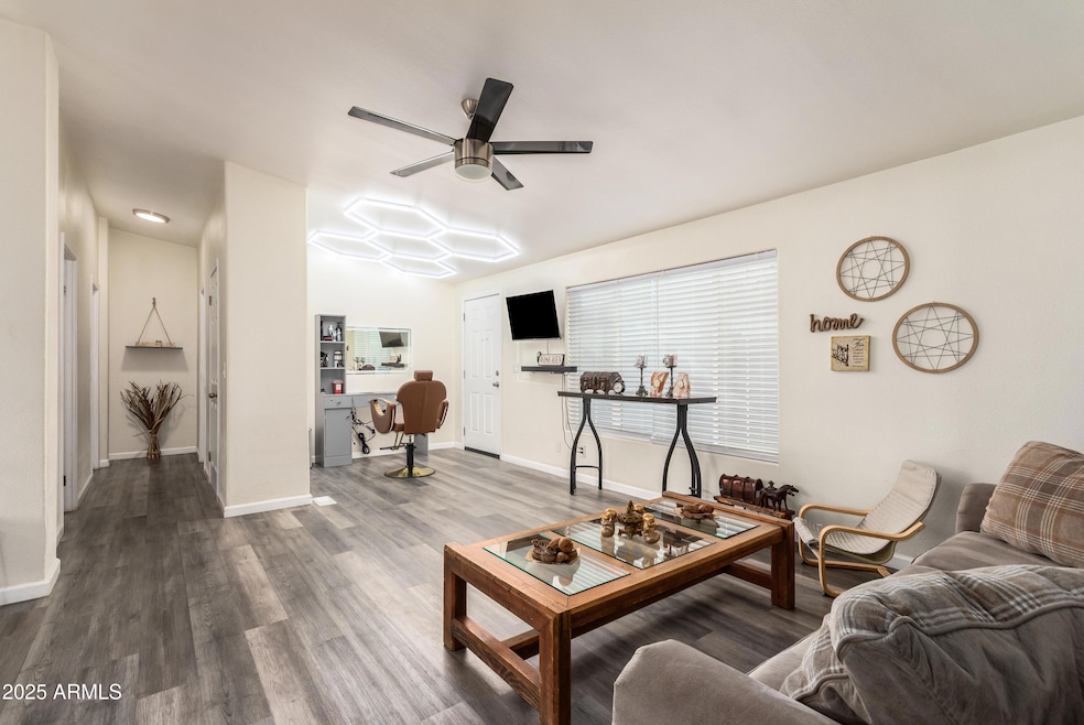 8601 N 103rd Ave unit 210, Peoria, AZ 85345 - photo 1