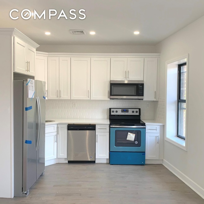 464 Ridgewood Ave unit 2, Brooklyn, NY 11208 - photo 1