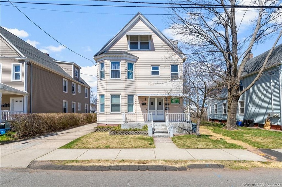 21 May St unit 3, West Haven, CT 06516 - photo 1