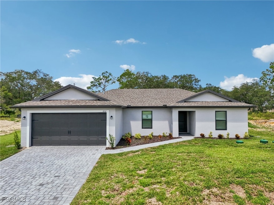 840 General D MacArthur Ave, Labelle, FL 33935 - photo 1