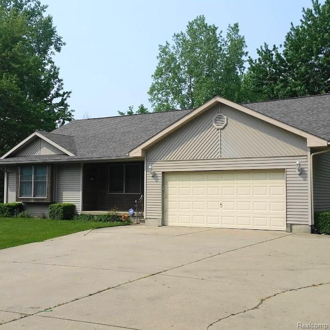 3312 Seymour Rd, Swartz Creek, MI 48473 - photo 1