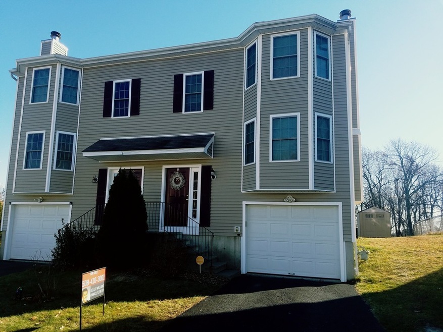 90 Ledgecrest Dr, Worcester, MA 01603 - photo 1