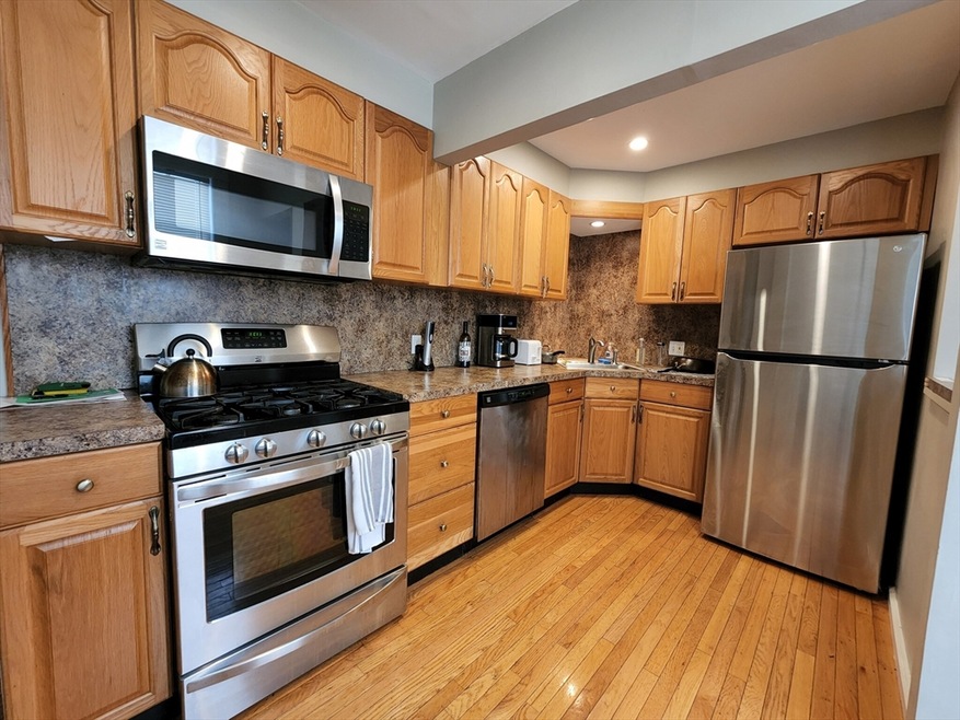 821 E 5th St unit 1, Boston, MA 02127 - photo 1