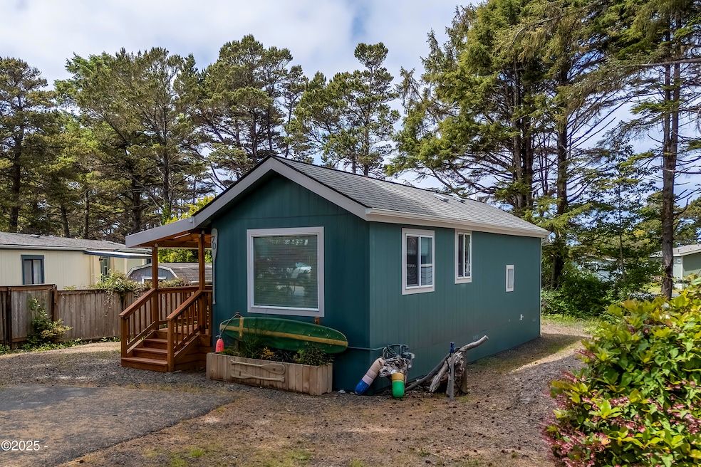 HOLIDAY HILLS #70 (EXTERIOR) (3)