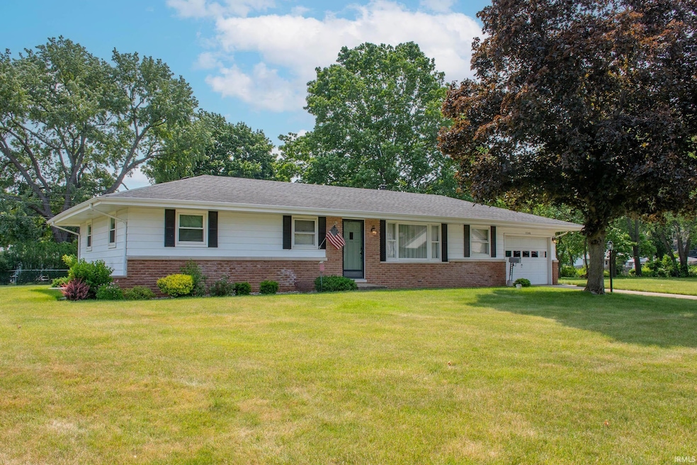 57248 Mcquade St, South Bend, IN 46619 - photo 1