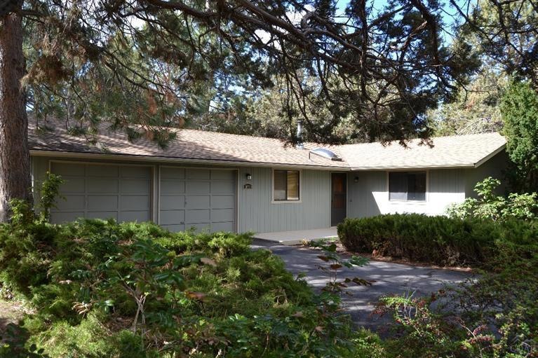 20729 Alan a Dale Ct, Bend, OR 97702 - photo 1