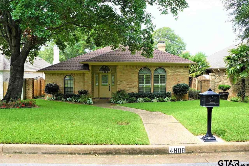 4909 4909 Forestwood Blvd, Tyler, TX 75703 - photo 1