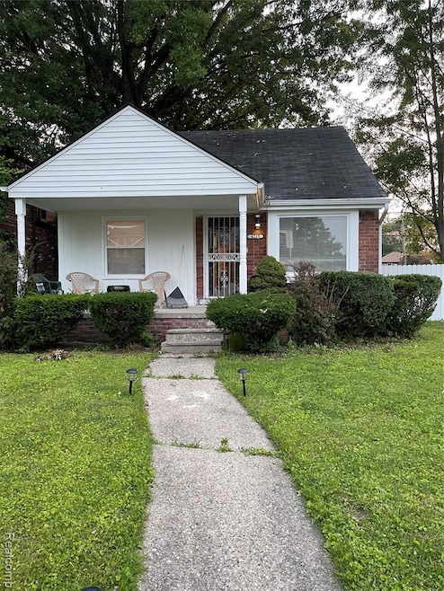 4215 3 Mile Dr, Detroit, MI 48224 - photo 1