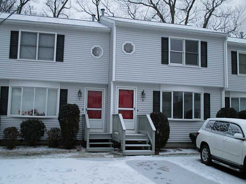 23 Benefit St, Warwick, RI 02886 - photo 1