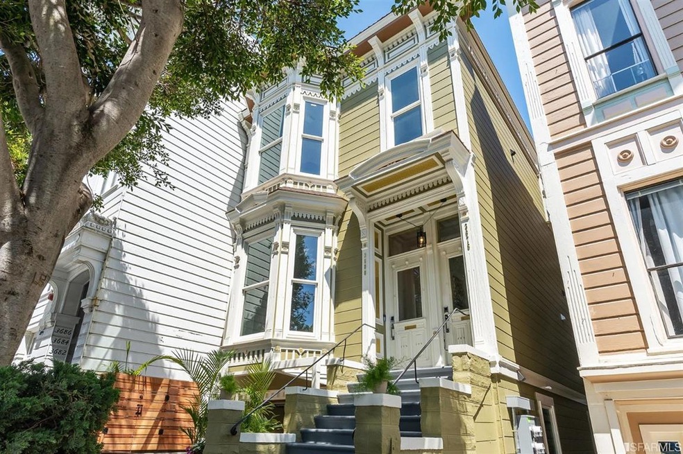 Welcome to 3676 16th St. in Duboce Triangle!  This