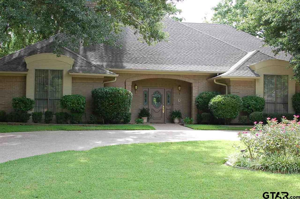 3905 Silverwood Dr, Tyler, TX 75701 - photo 1