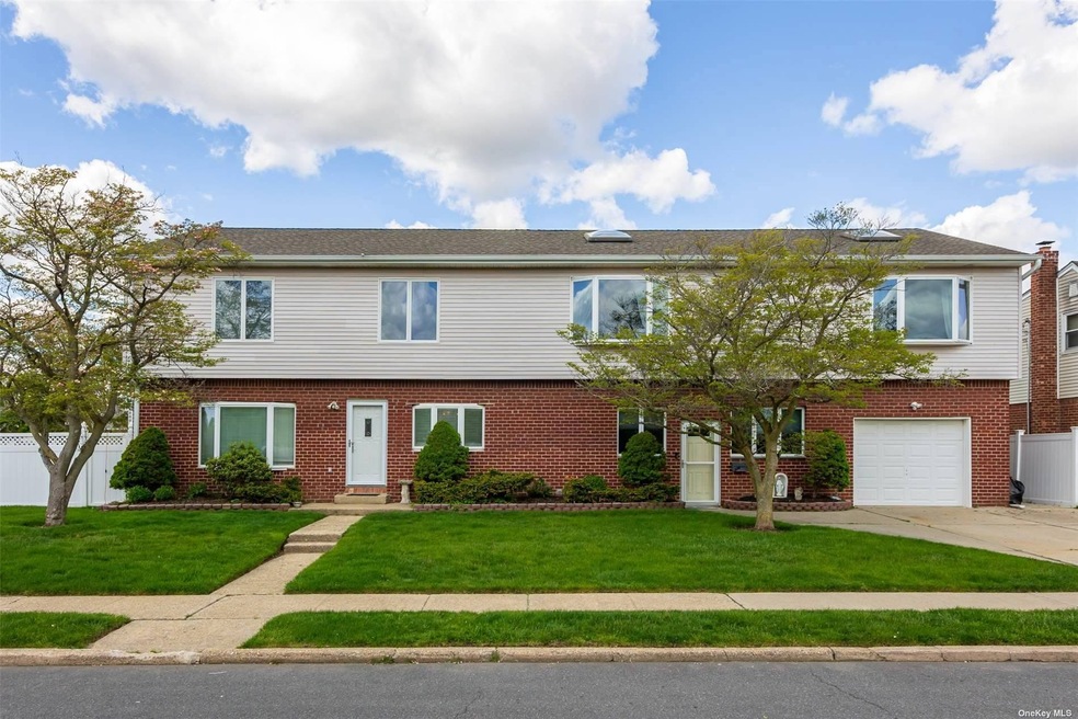 336 Whittier Ave, Levittown, NY 11756 - photo 1