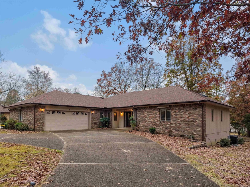 1 Mota Ln, Hot Springs Village, AR 71909 - photo 1