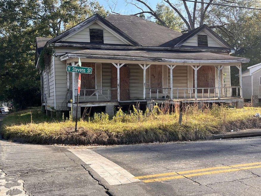 822 N Stevens St, Thomasville, GA 31792 - photo 1