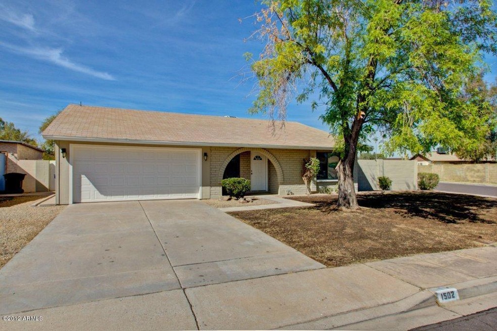 1502 S Chestnut Cir, Mesa, AZ 85204 - photo 1