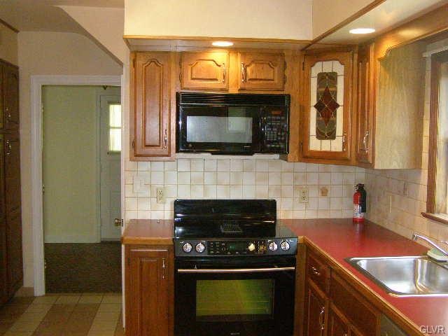 unlisted-address, Bethlehem, PA 18017 - photo 1