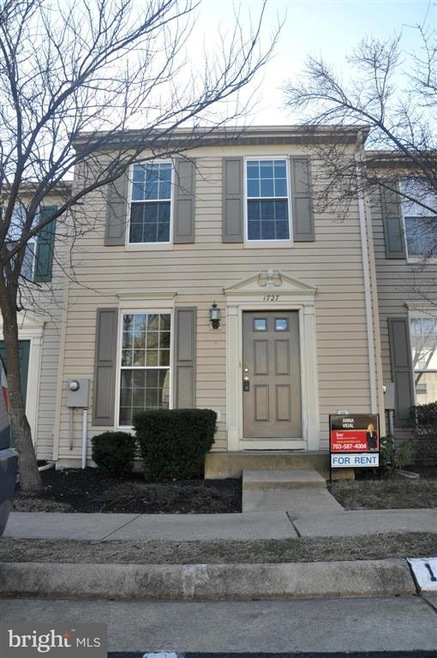 1727 Vonnies View Ct unit 131, Woodbridge, VA 22192 - photo 1