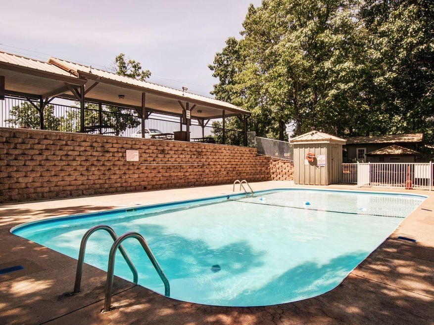 Notch Swimming Pool